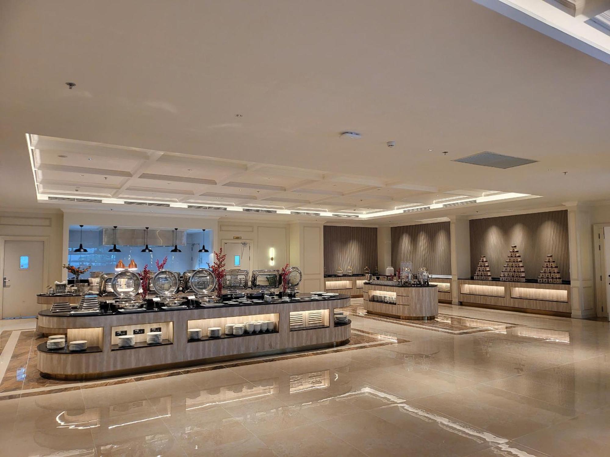 Cosmo Stars Hotel Bac Lieu 外观 照片