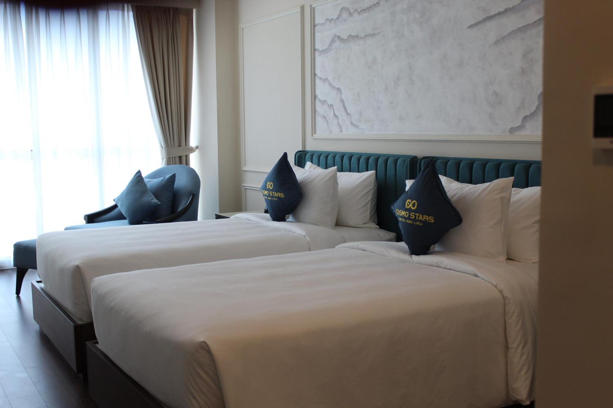 Cosmo Stars Hotel Bac Lieu 外观 照片