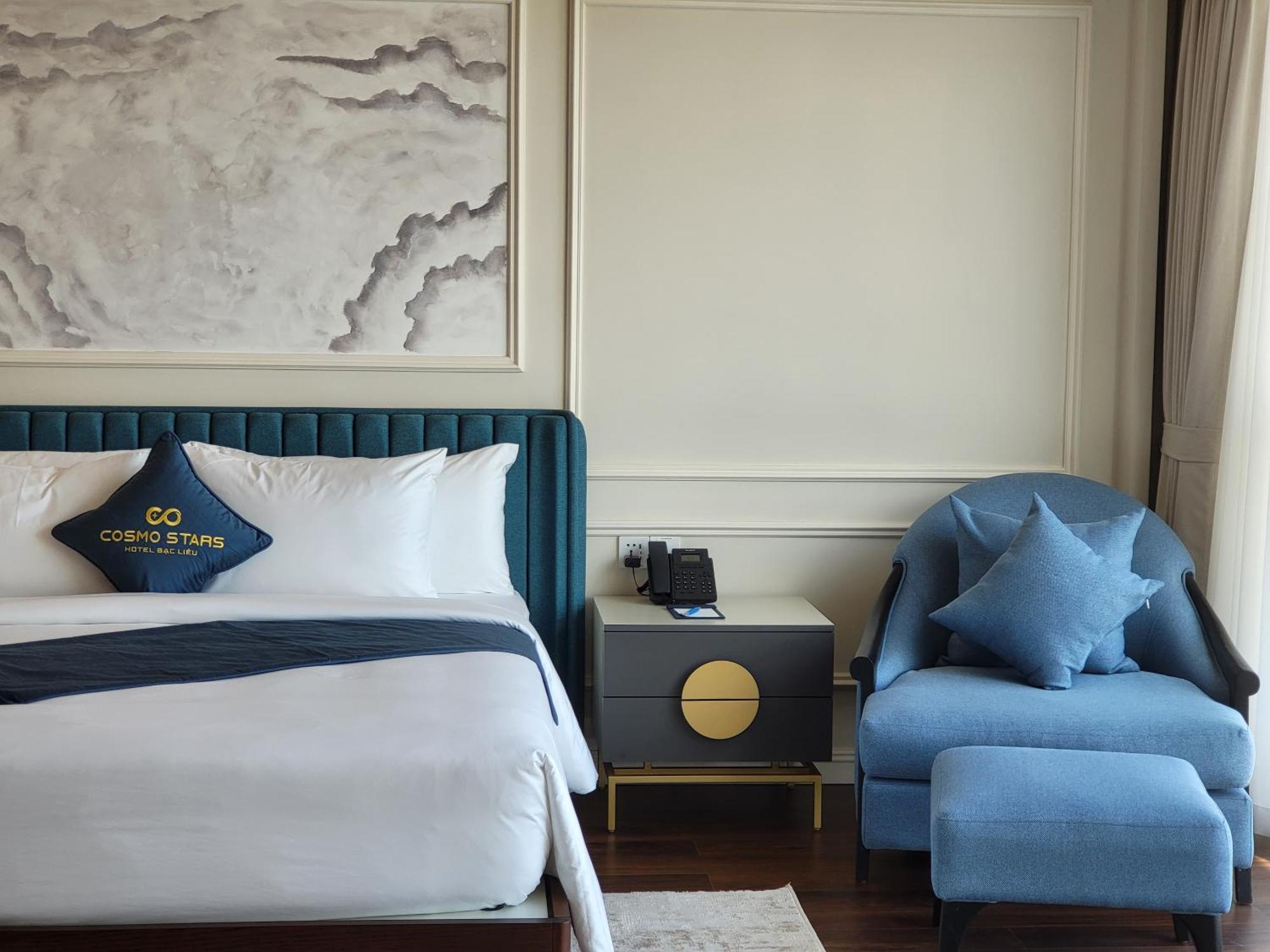 Cosmo Stars Hotel Bac Lieu 外观 照片