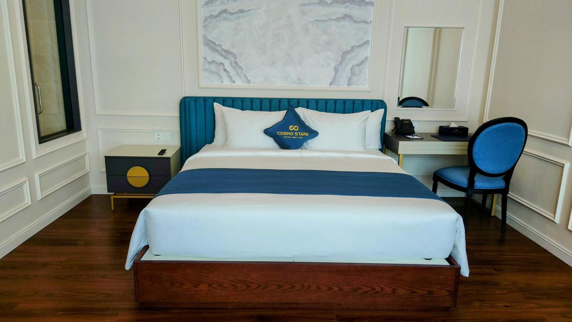 Cosmo Stars Hotel Bac Lieu 外观 照片